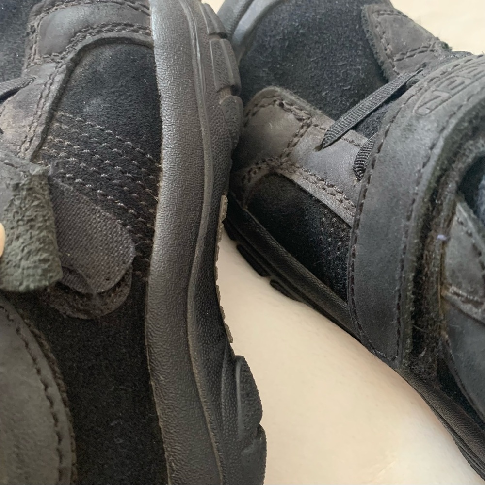 Keen Kids Black Shoes Size 11 - Picture 10 of 12